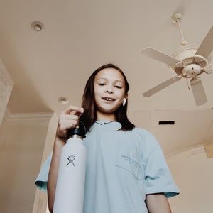 Meet your Posher, Elizabeth